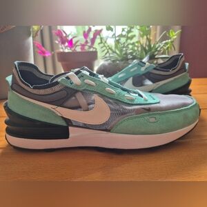 Nike Waffle One SE 'Light Menta' -‎ Mens Size 10
